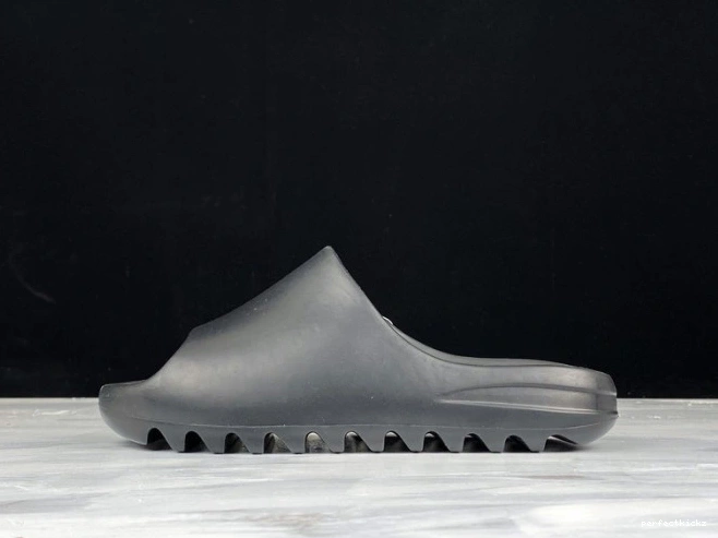Black FX0495 Yeezy Slide Adidas 0725